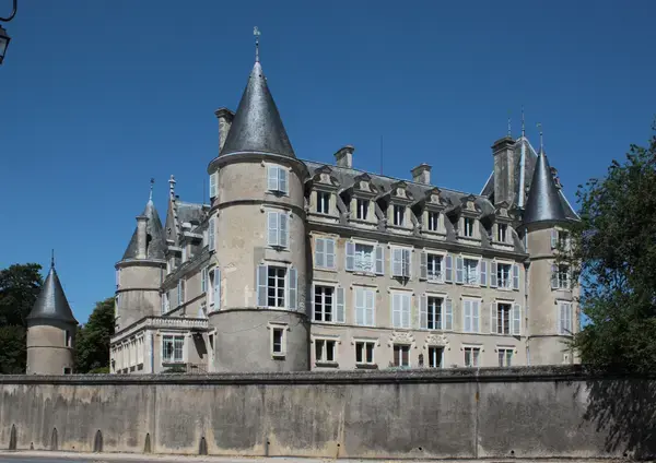 Borne de Recharge 18 Installateur borne de recharge Blet